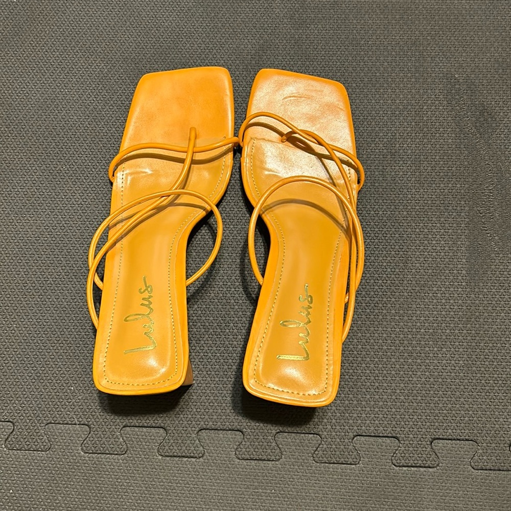 Lulu’s orange strappy heels